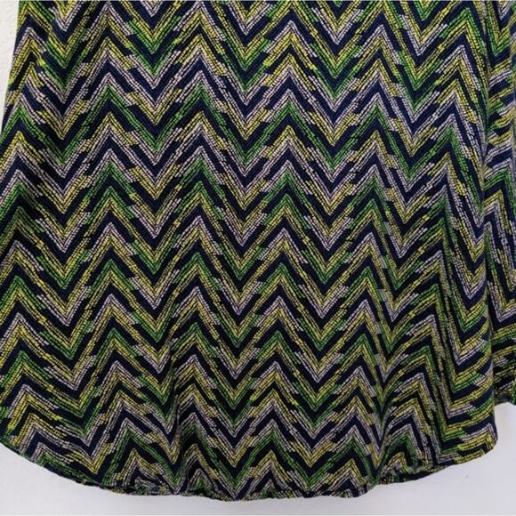 POMELO Anthropologie Geometric Drape Tunic Top Green Blue Pattern Shirt Small - Picture 4 of 8